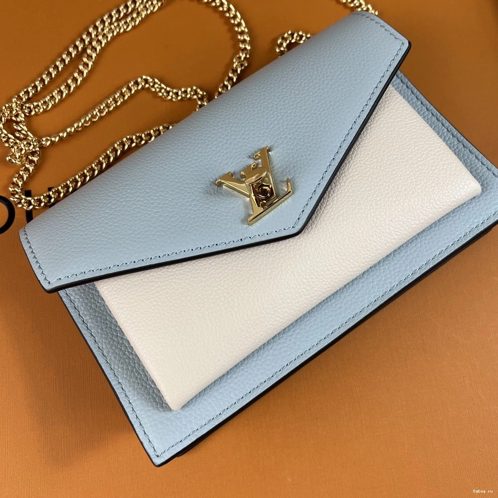 VUITTON MYLOCKME CHAIN POCHETTE LOUIS 0813